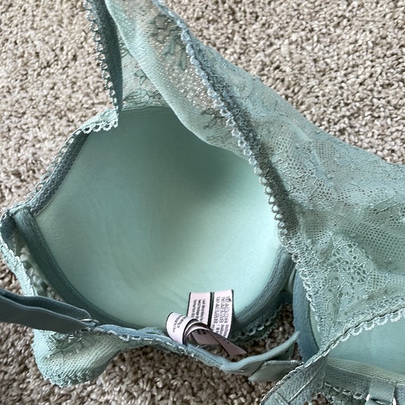 Victoria’s Secret Dream Angels Lined Demi Sage - Picture 5 of 6